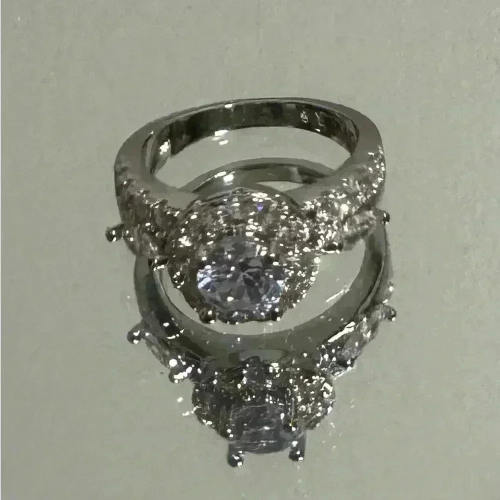 🆕 Piatella ring,1/2 carat cut, side accents, 14k white gold plated …